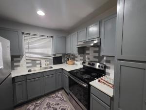 The Magic City Apt 2BR Cozy Birmingham Stay