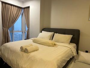 Kuching Waterfront Home 6 pax