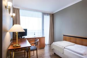Budget Single Room room in Wyndham Garden Lahnstein Koblenz