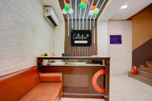 Super Collection O BHU Road Varanasi Formerly Hotel Swarna Banquet