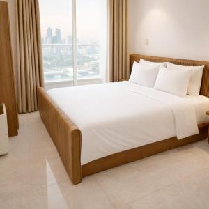 Penthouse with panoramic water-view Ultra-luxury