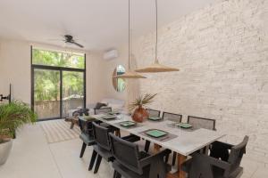 Spacious 3BR Aldea Zama Retreat with pool