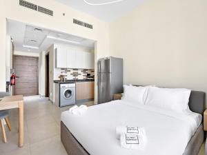 Modern Studio In Al-Furjan close to Metro-15