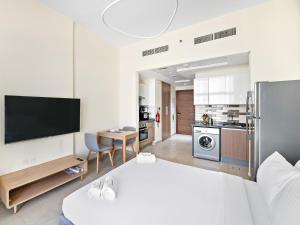 Modern Studio In Al-Furjan close to Metro-15