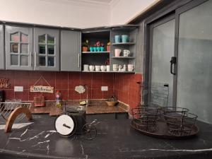 stunning location abbas elakkad 3 Bdr