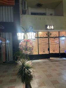 stunning location abbas elakkad 3 Bdr