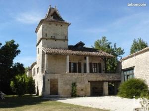 Gîte atypique 6-8 personnes avec piscine