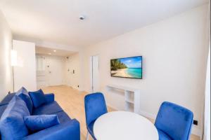 Batumi Sea View Aparthotel Azure