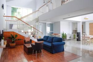 Villa Emili Bandung - A Cozy and Spacious Home