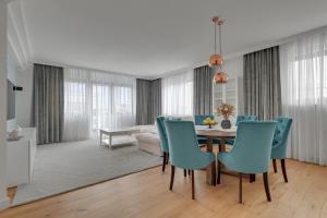 Jelitkowski Dwór Seaside & Parking by Downtown Apartments