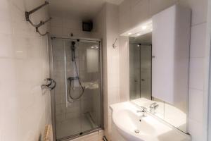 Résidence Alpe 2000 - APPARTEMENT ALPE DHUEZ HAUT DE STATION MAE-2341