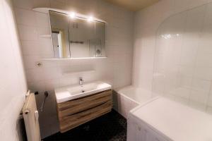 Résidence Alpe 2000 - APPARTEMENT 2 Pièces + coin montagne -ALPE DHUEZ HAUT DE STATION MAE-3511