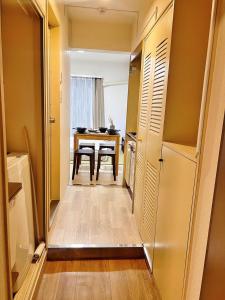 桜の通15minute walk to Ikebukuro Rooms are available for 1-3 people Direct train access to Shinjuku 10 minutes and Shibuya 14 minutes