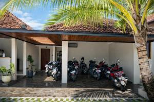 Nomada Villas - Giant Pool - Private Kitchen - Free Gym Access - 80Mbps WiFi