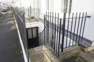 Stylish 1-Bed Apartment in Fairview