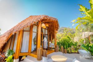 มาลัย เขาใหญ่ Malai Khao Yai