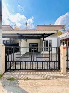 Comfort Home stay Room B Shared House