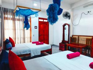 Eco Diamond Palace