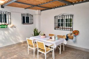 Casa Huelin - Apartamento y Loft, Playa 200m, Patio Privado, Centro Málaga
