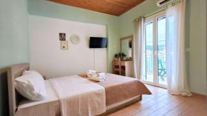 Sivota Panorama Apartment with Stunning Sea Views