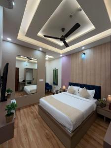 Aanchal Palace Hotel