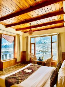 ORZU Boutique Stays Manali
