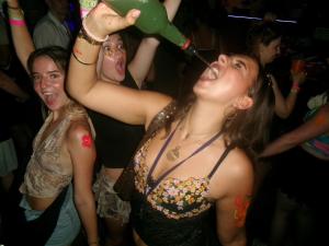 Revolution Hostel Koh Tao