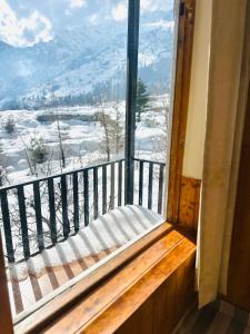 ORZU Boutique Stays Manali
