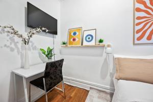 Bright and Beautiful 3 BR Apt Midtown West