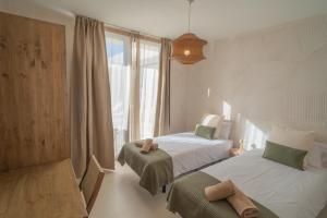 Villa Calmita by Aura Collection