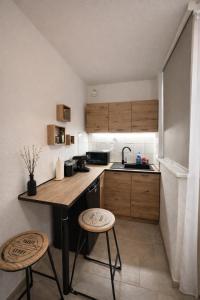 Studio cosy avec terrasse à deux pas de la plage !