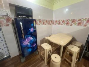Mumbai layover dorms