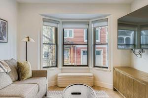 Pet Friendly! Elevation 25 home