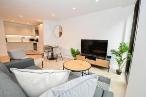 Modern 1 Bed Flat in Central Manchester w Balcony