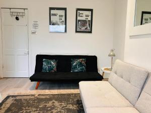 Stylish West London flat for comfortable stays