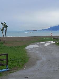 Villa Kia con piscina