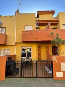 3 bedroom townhouse in Cabo Roig walking distance to the strip and beech