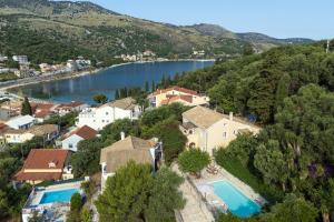 Villa Moyria by PosarelliVillas