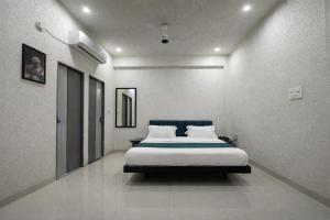 Hotel Blueberry Bhedaghat