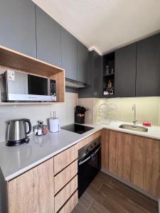 Moderno Espacio Céntrico a Pasos Del Metro De Santiago Con Wifi