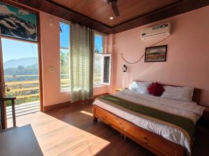 New Do-Baati Home Stay & Restaurant