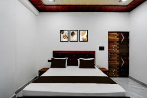 Hotel O by OYO Ganga Royal Guest House