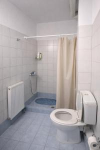 Marousi Deluxe Next to train