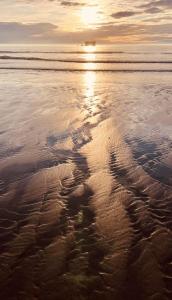 Le brise lame maison neuve à 2 pas de la plage