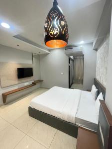 Hotel Lavish NK,Ahmedabad