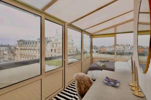 Loft Duplex Terrasse View on Paris