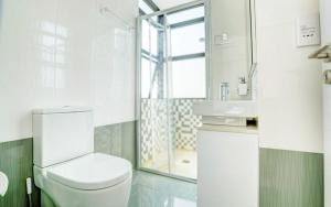 Ideal Holiday Roof Terrace with Sea Views