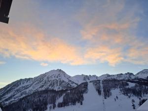 Tanière du Saint Jean pour 4 à 6 pers Vue Montagne avec Garage