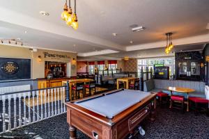 Pear Tree Inn