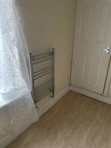 Babo Bolton room en suite